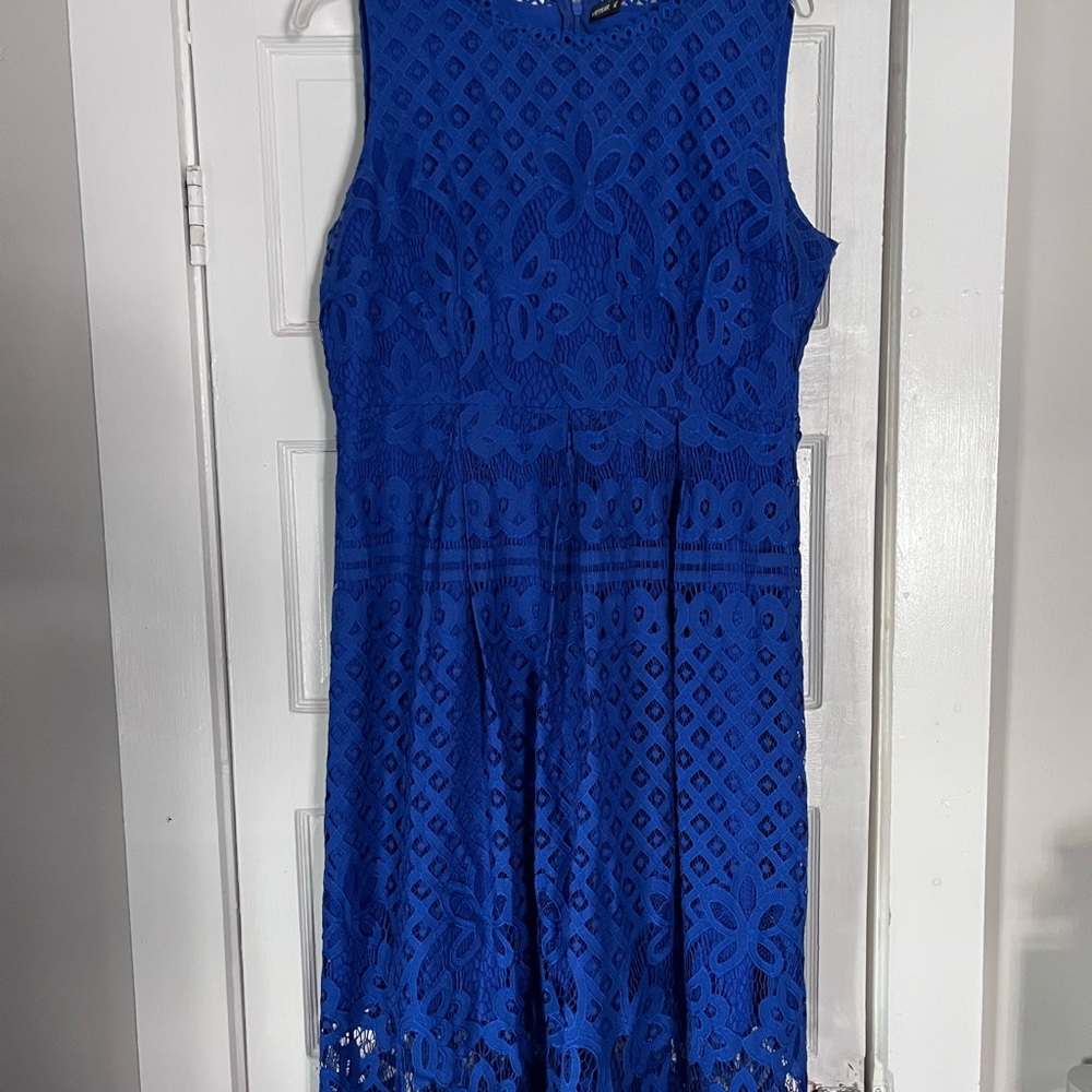 Elegant Blue Lace Dress